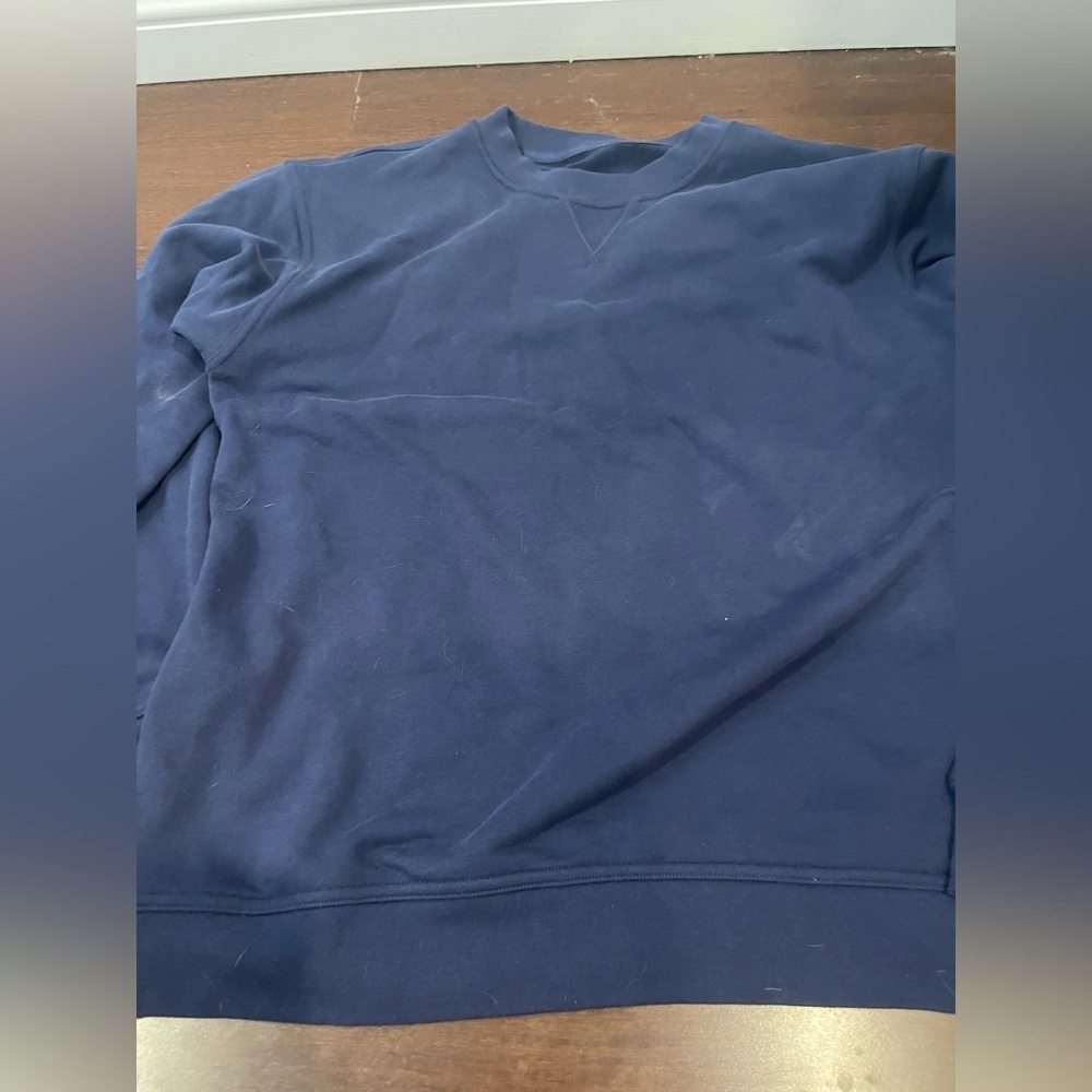 guc lululemon Navy Blue Sweatshirt
